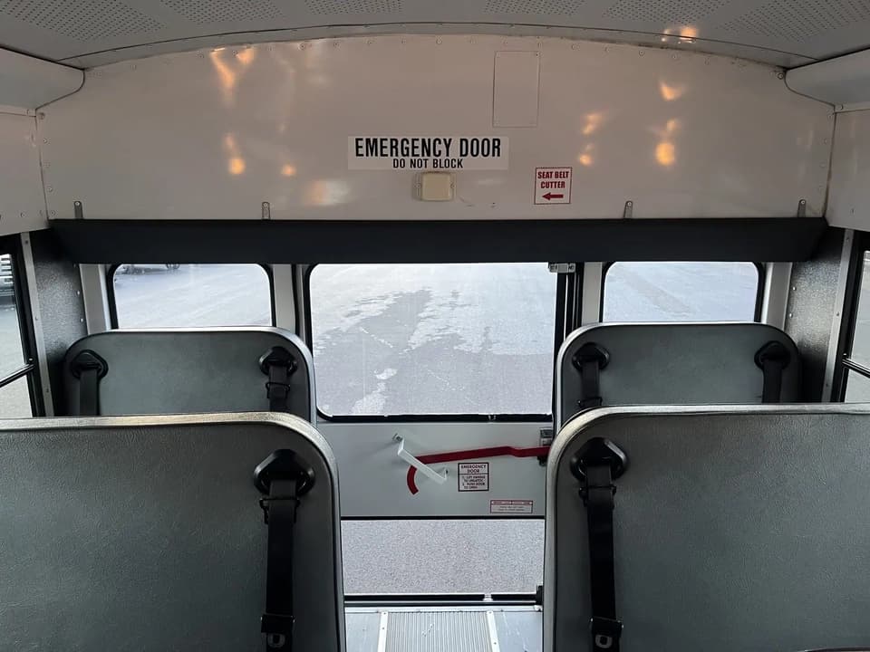 2007 Collins Bus Super Bantam - Thumbnail 7 2007 Collins Bus Super Bantam - Thumbnail 7