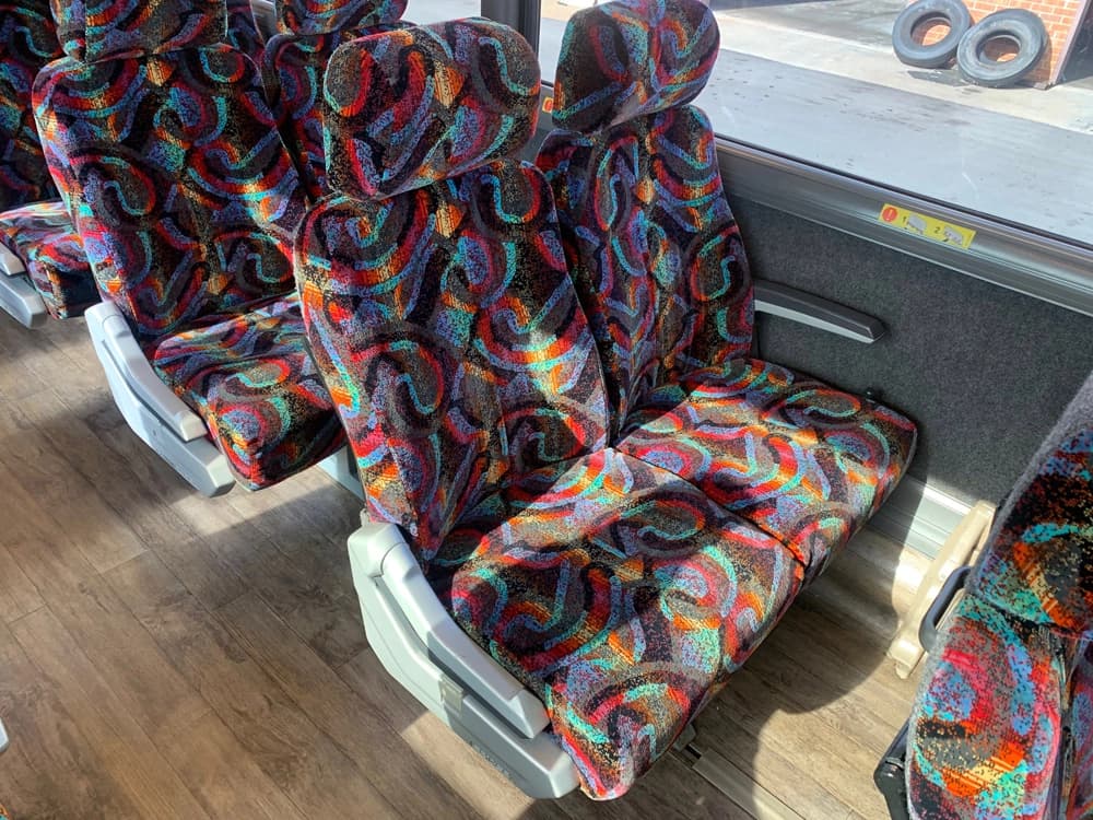 1999 MCI 102-EL3 Coach Bus - Thumbnail 12 1999 MCI 102-EL3 Coach Bus - Thumbnail 12