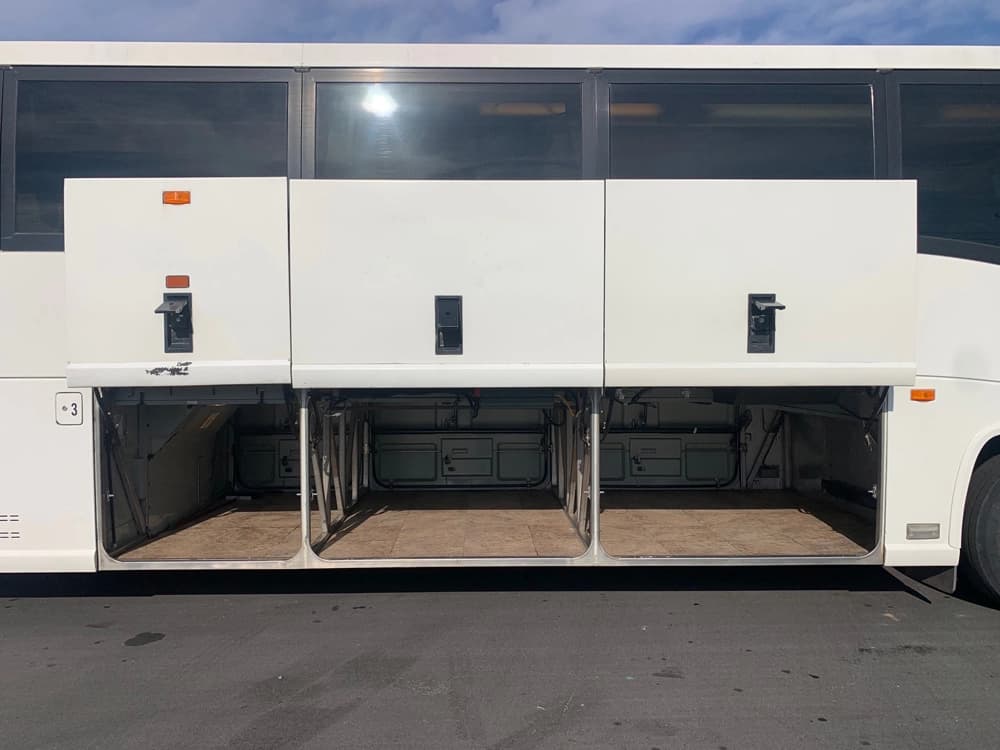 1999 MCI 102-EL3 Coach Bus - Thumbnail 16 1999 MCI 102-EL3 Coach Bus - Thumbnail 16