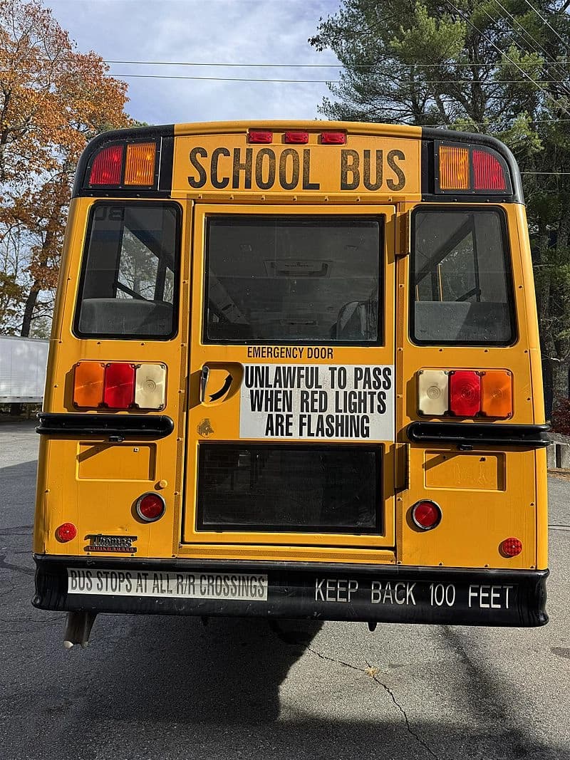 2013 Freightliner Thomas School Bus - Thumbnail 4 2013 Freightliner Thomas School Bus - Thumbnail 4