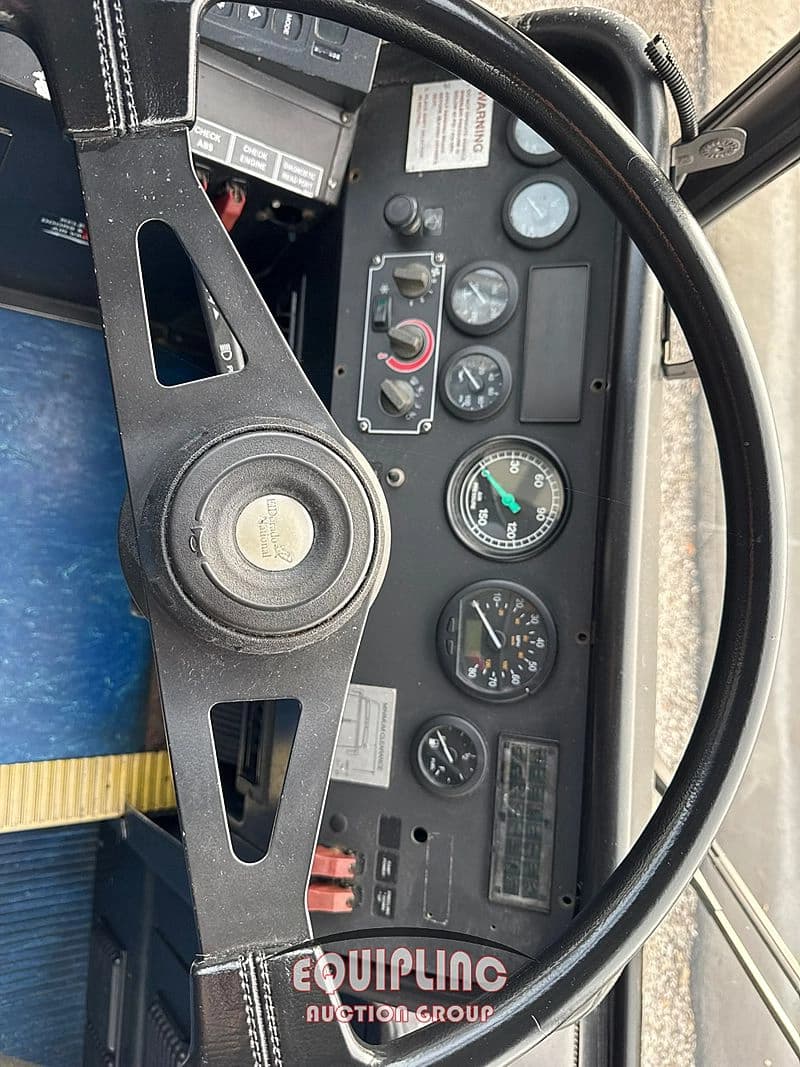 2016 Cummins 6.7 Shuttle Bus - Thumbnail 13 2016 Cummins 6.7 Shuttle Bus - Thumbnail 13