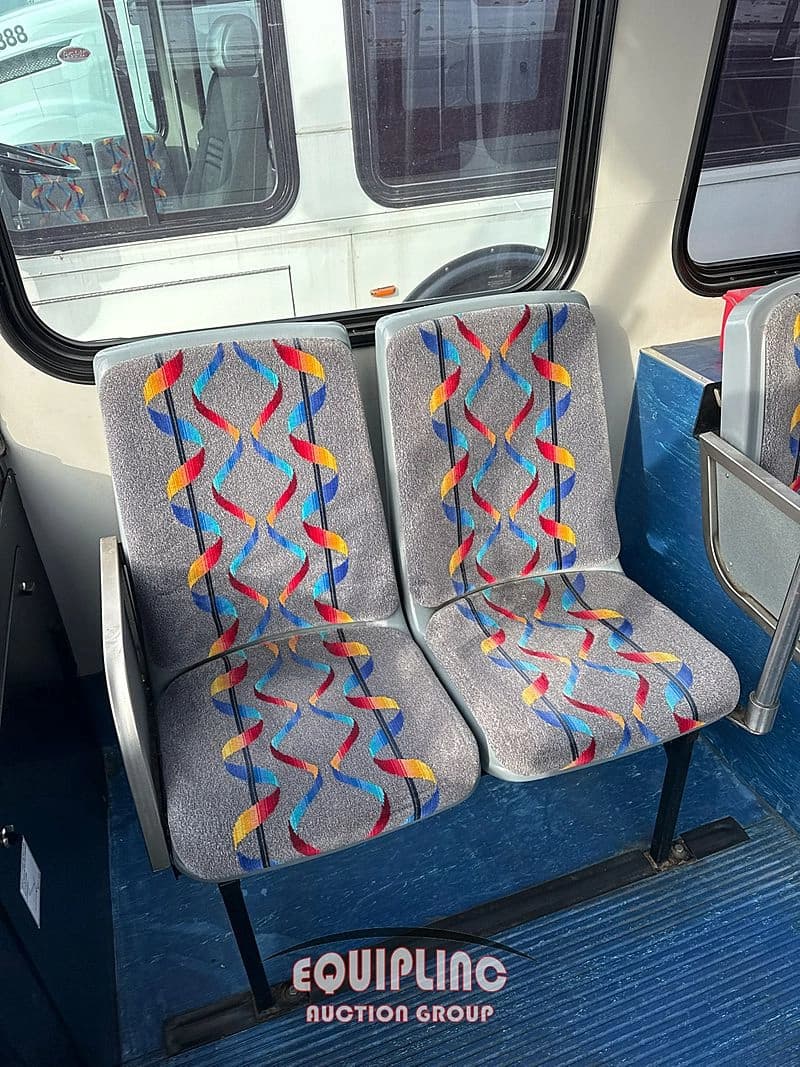 2016 Cummins 6.7 Shuttle Bus - Thumbnail 16 2016 Cummins 6.7 Shuttle Bus - Thumbnail 16