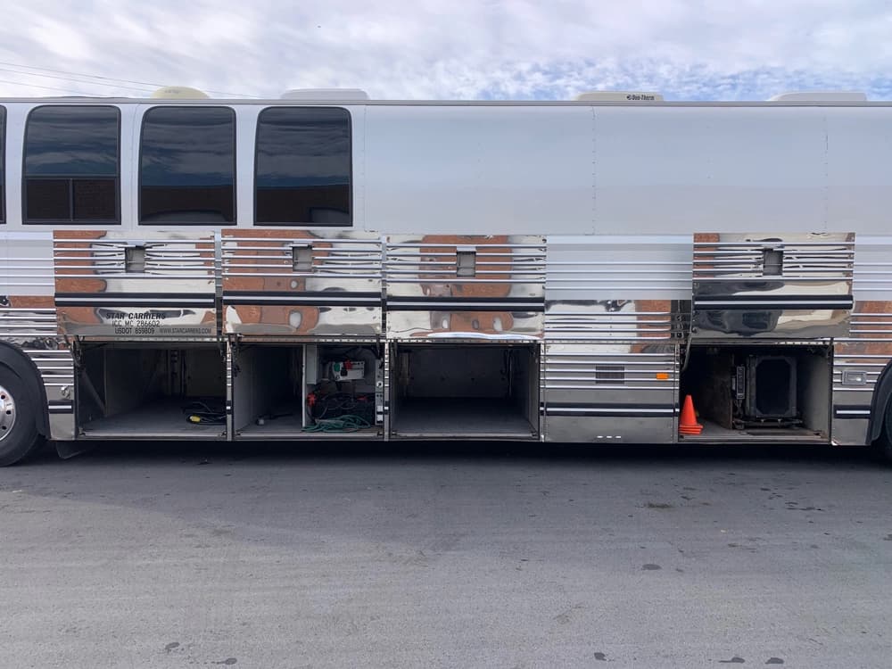 1996 Prevost Prevost Coach - Thumbnail 22 1996 Prevost Prevost Coach - Thumbnail 22