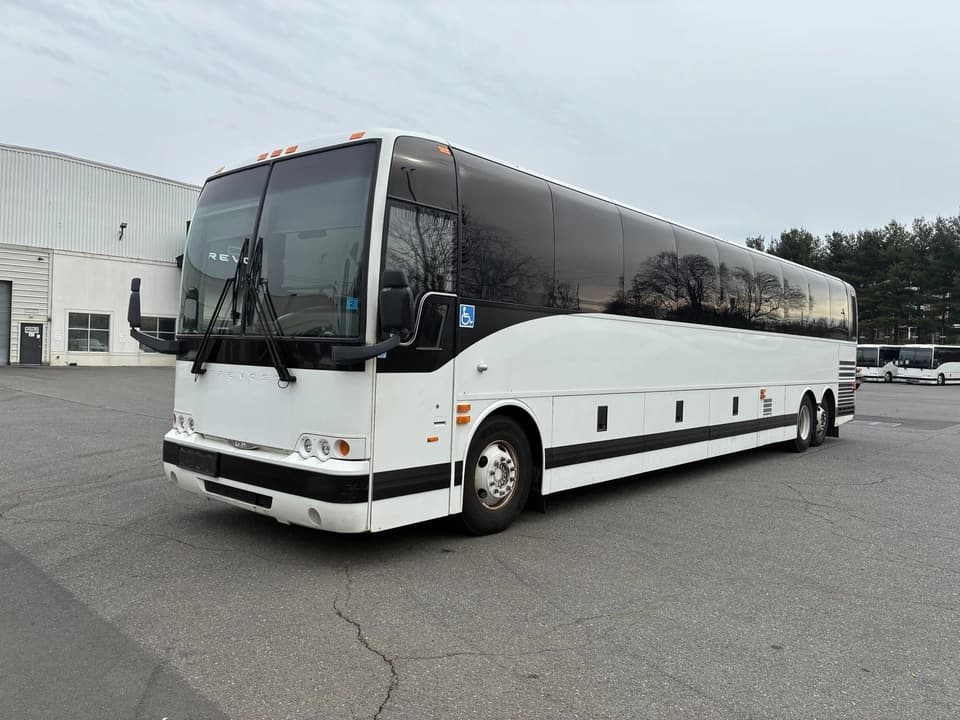 2016 PREVOST X3-45 WCL - Thumbnail 2 2016 PREVOST X3-45 WCL - Thumbnail 2