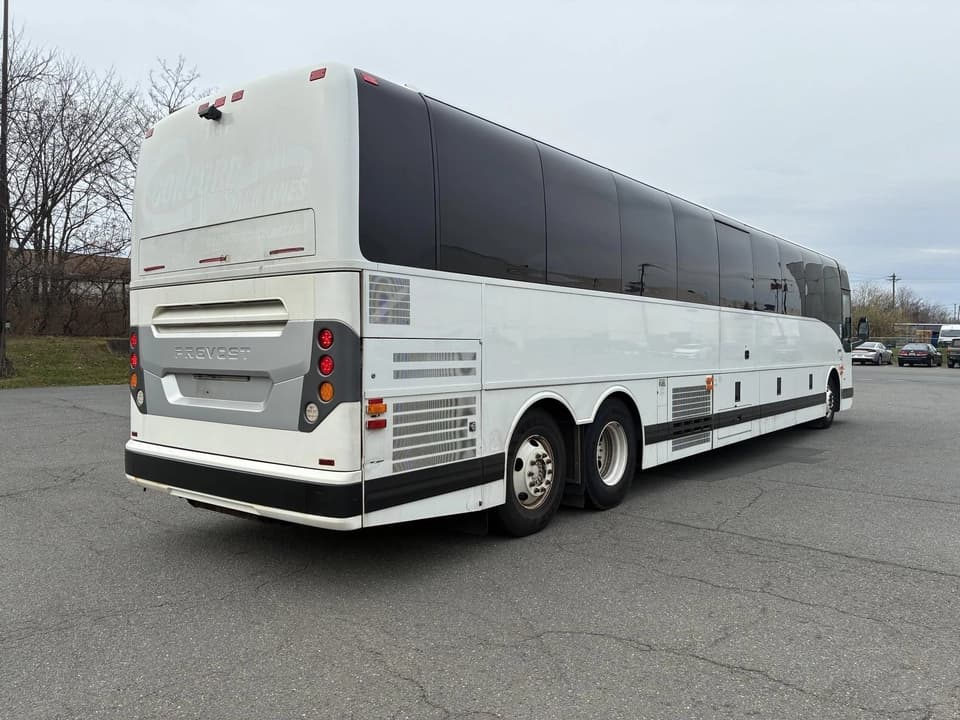 2016 PREVOST X3-45 WCL - Thumbnail 3 2016 PREVOST X3-45 WCL - Thumbnail 3