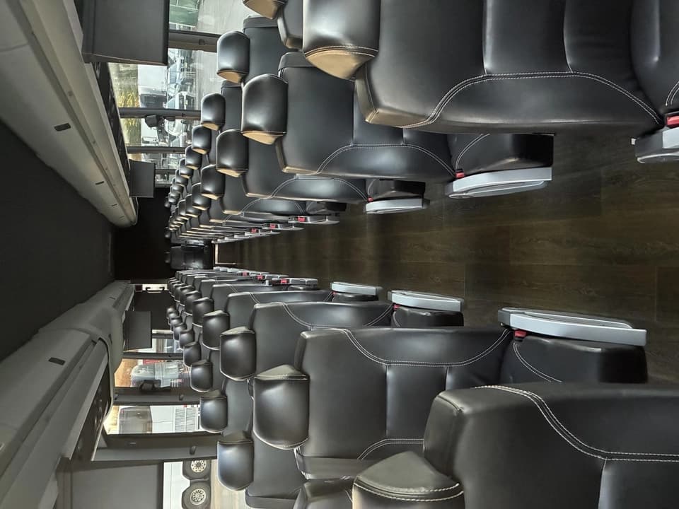 2020 PREVOST X3-45 WCL - Thumbnail 9 2020 PREVOST X3-45 WCL - Thumbnail 9