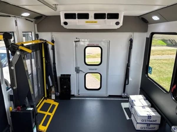 2025 Ford E-350 Endera ADA - Thumbnail 4 2025 Ford E-350 Endera ADA - Thumbnail 4