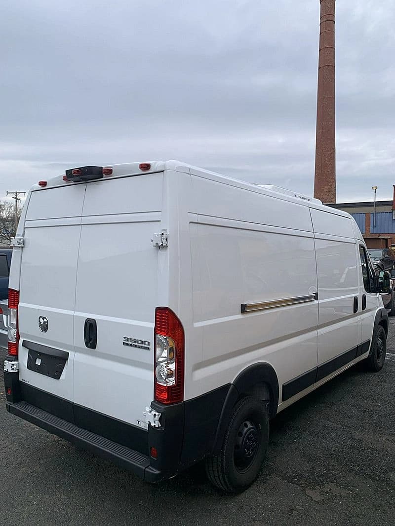 2023 RAM Promaster 3500 Passenger Van - Thumbnail 6 2023 RAM Promaster 3500 Passenger Van - Thumbnail 6