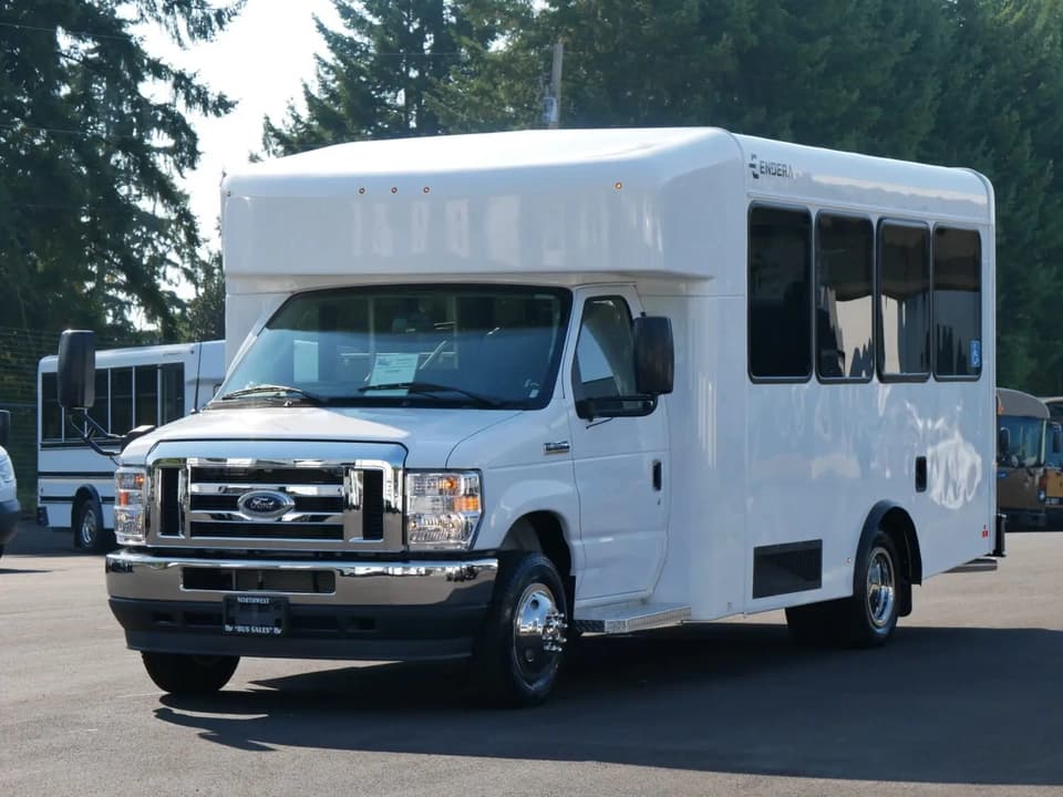 2023 Ford Endera bus 2023 Ford Endera bus