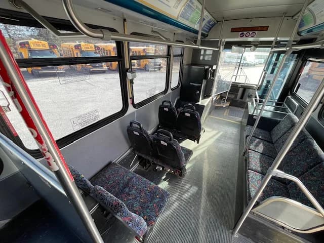 2008 Gillig Low Floor 28 FT Transit - Thumbnail 17 2008 Gillig Low Floor 28 FT Transit - Thumbnail 17