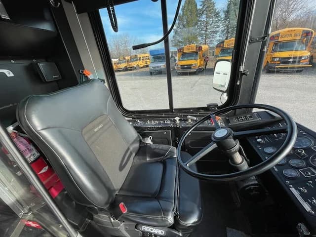 2008 Gillig Low Floor 28 FT Transit - Thumbnail 32 2008 Gillig Low Floor 28 FT Transit - Thumbnail 32
