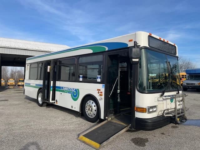 2008 Gillig Low Floor 28 FT Transit - Thumbnail 43 2008 Gillig Low Floor 28 FT Transit - Thumbnail 43
