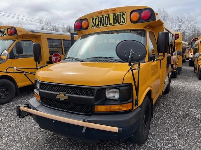 2014 Chevrolet Express bus 2014 Chevrolet Express bus