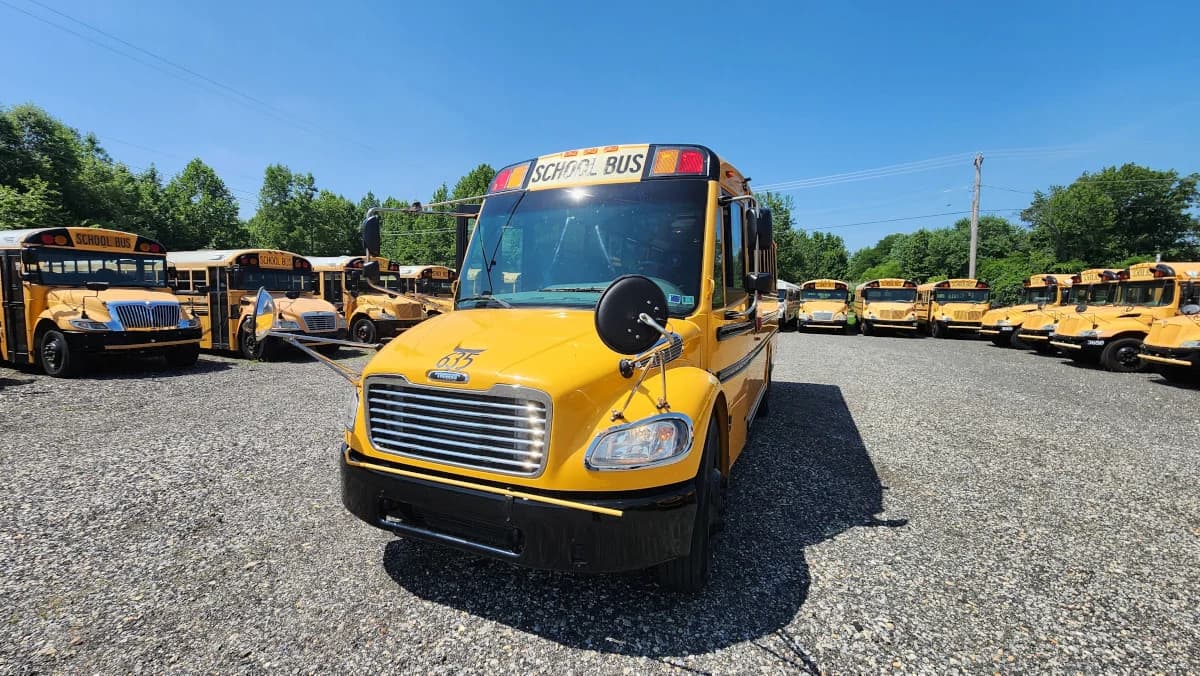 2017 Freightliner C2 Saf-T-Liner bus 2017 Freightliner C2 Saf-T-Liner bus