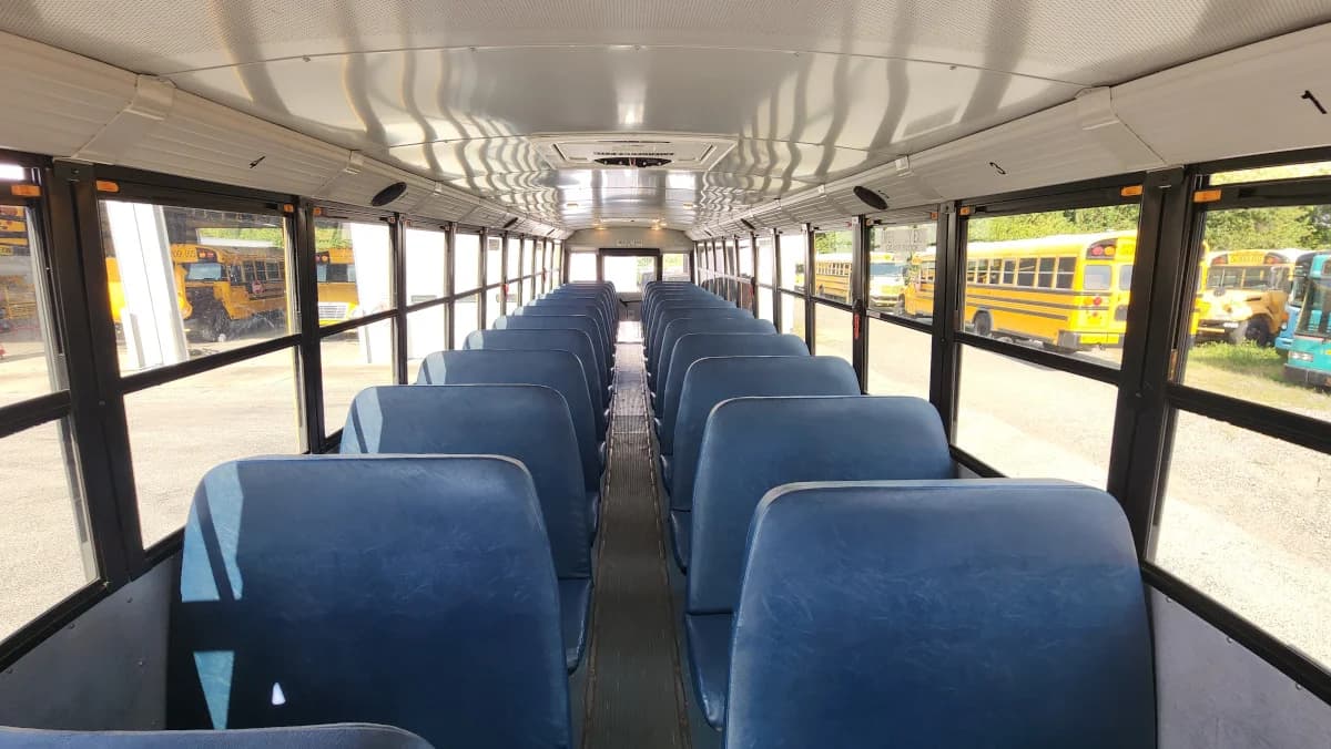 2017 THOMAS C2 72 Passenger - Thumbnail 5 2017 THOMAS C2 72 Passenger - Thumbnail 5