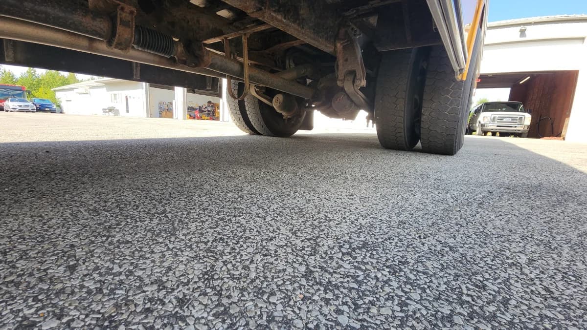 2017 THOMAS C2 72 Passenger - Thumbnail 24 2017 THOMAS C2 72 Passenger - Thumbnail 24