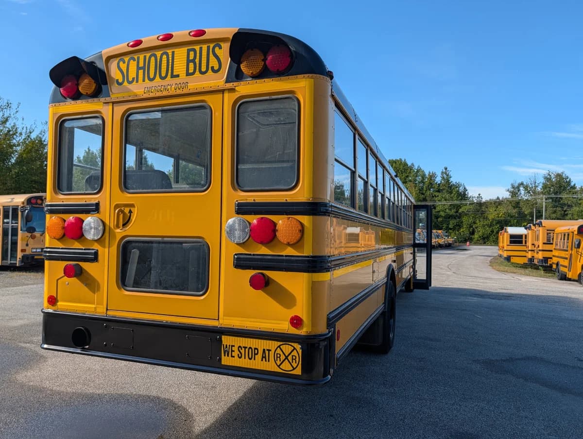 2016 International CE 72P Cummins - Thumbnail 20 2016 International CE 72P Cummins - Thumbnail 20