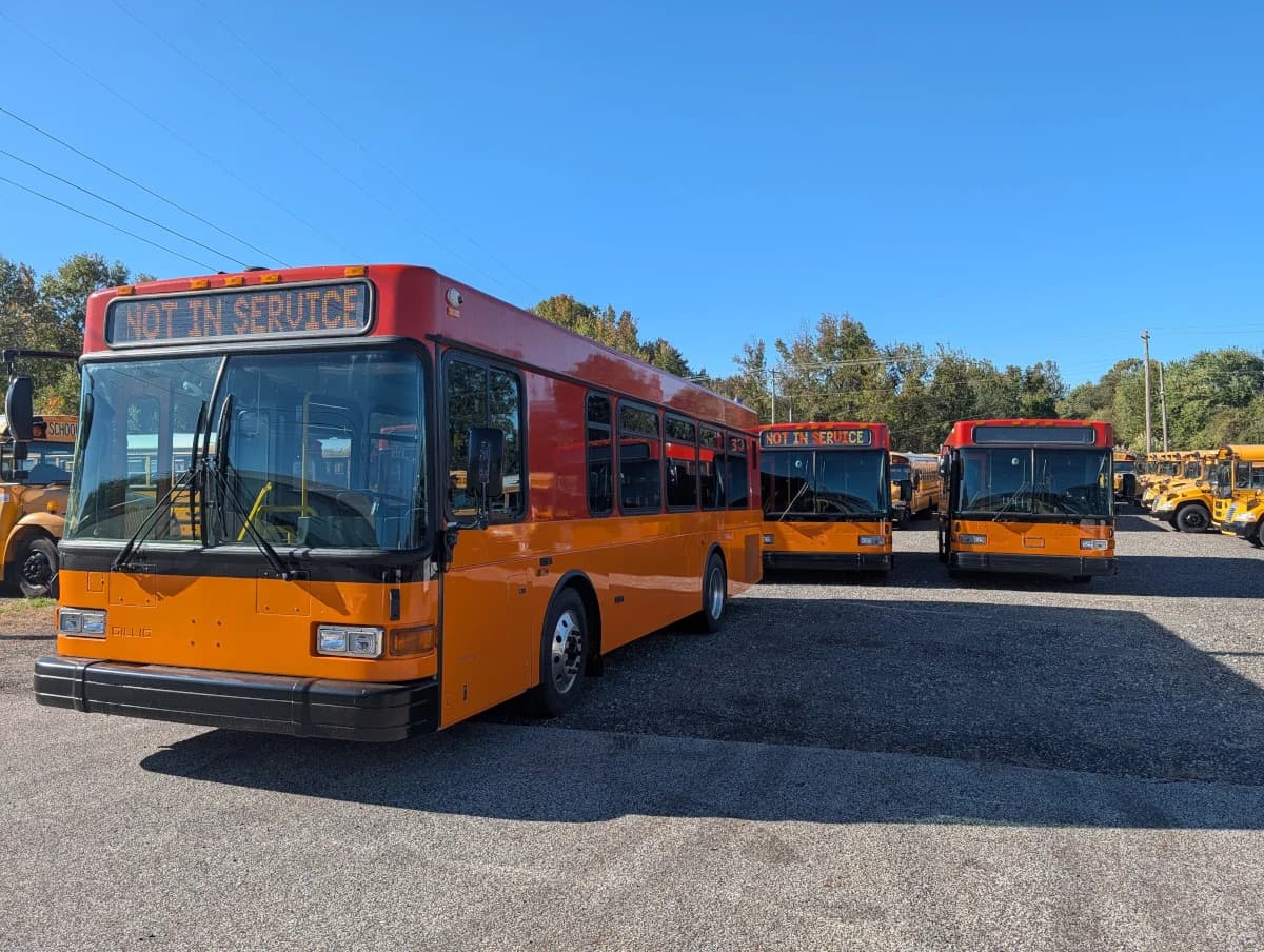 5 Gillig Low Floor Transit buses - Thumbnail 28 5 Gillig Low Floor Transit buses - Thumbnail 28