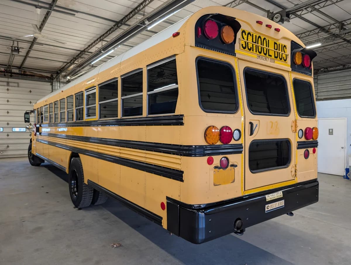 2012 Blue Bird Vision 72P - Thumbnail 22 2012 Blue Bird Vision 72P - Thumbnail 22