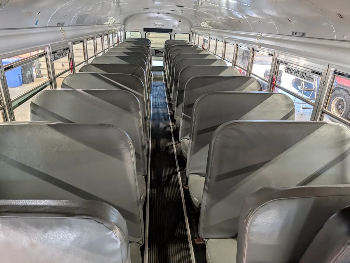 2012 Blue Bird Vision 72P - Thumbnail 8 2012 Blue Bird Vision 72P - Thumbnail 8