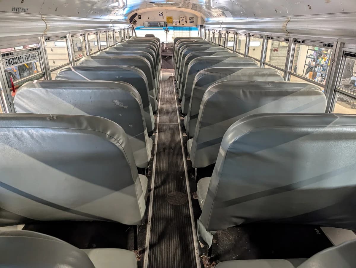 2012 Blue Bird Vision 72P - Thumbnail 11 2012 Blue Bird Vision 72P - Thumbnail 11