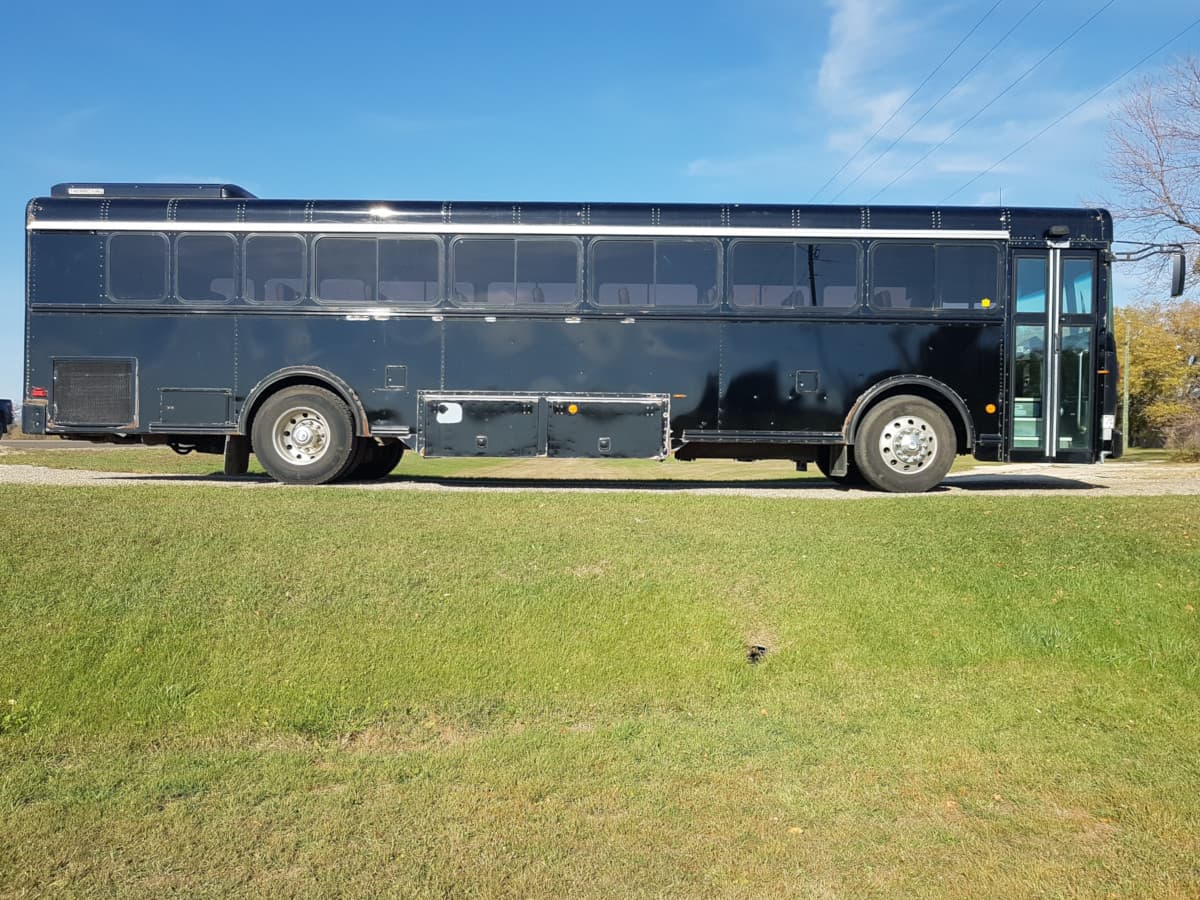 2014 Bluebird D3RE Activity Bus - Thumbnail 1 2014 Bluebird D3RE Activity Bus - Thumbnail 1